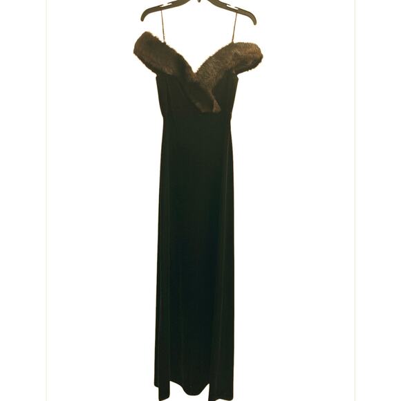 CACHET Brown Faux Fur Off-the-shoulder Trim Velvet Formal Evening Dress Size 6